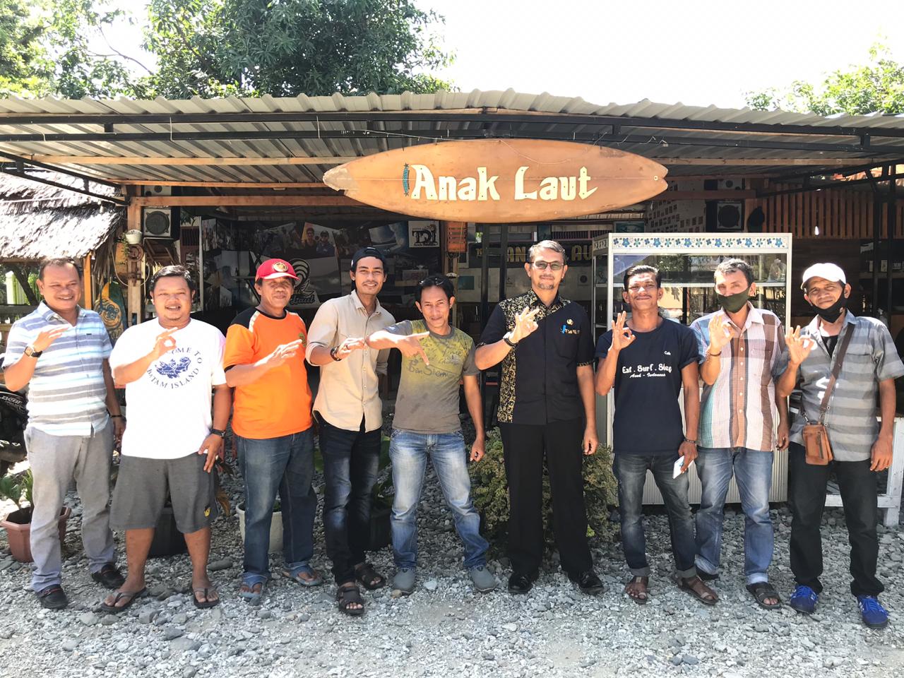 Pemkab Aceh Selatan Daftarkan Destinasi Wisata Surfing Melalui Program API 2020