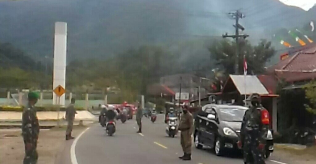 Aparat Gabungan Razia Masker di Aceh Selatan