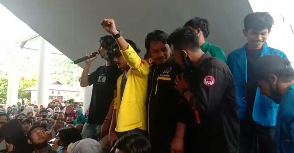 Aliansi Mahasiswa dan Masyarakat Aceh Selatan Tolak UU Cipta Kerja