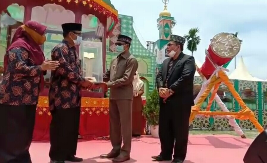 Kecamatan Meukek Juara Umum MTQ XXXV Tingkat Kabupaten Aceh Selatan