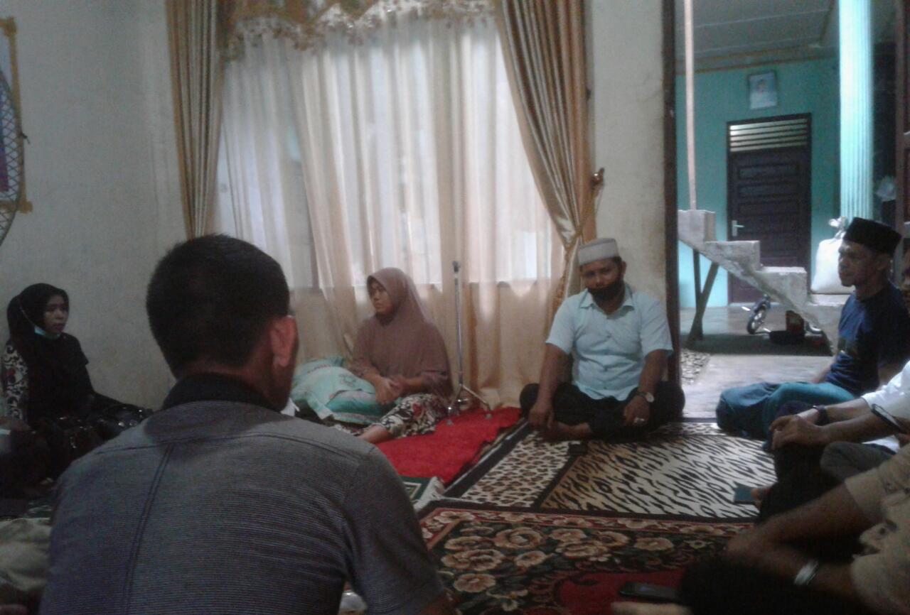 Komisi III DPRK Aceh Selatan Kunjungi Nakes yang Alami Lumpuh