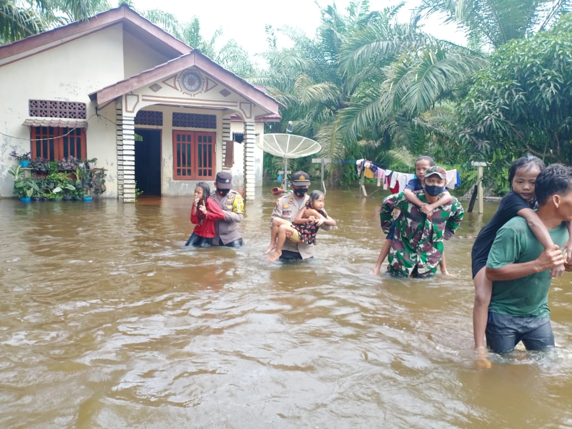 Puluhan Rumah di Aceh Selatan Terendam Banjir Luapan Sungai Gelombang