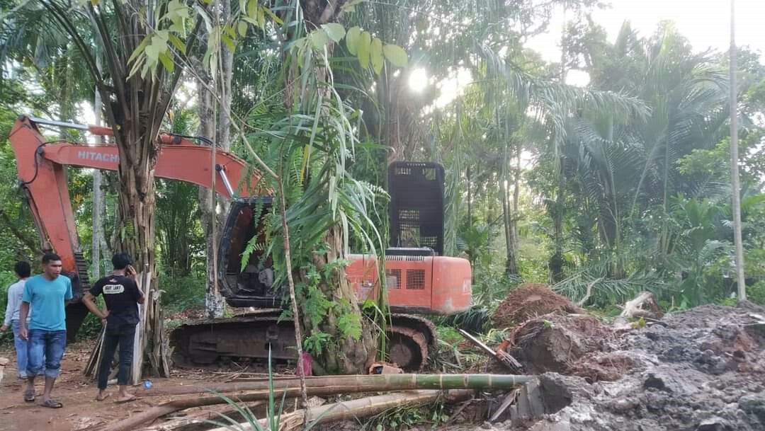 Pasca Banjir, Jaringan Irigasi di Aceh Selatan Dipenuhi Lumpur