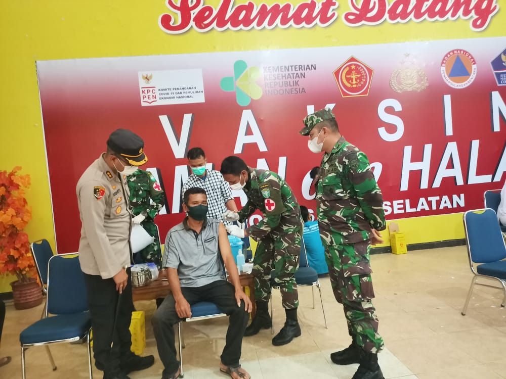 Vaksinasi Kembali di Gelar, Dandim dan Kapolres Aceh Selatan Tinjau Langsung Pelaksanaannya