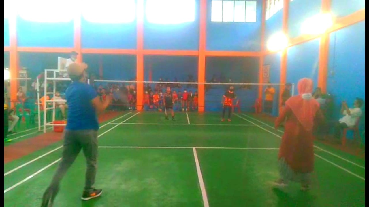 Bupati Tgk. Amran Buka Turnamen Bulu Tangkis Barat Selatan Aceh