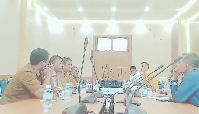 Komisi IV DPRK  Nilai DLH Kurang Kontrol Menangani Sampah di Aceh Selatan