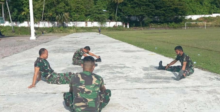 Tingkatkan Imun dan Daya Ketahanan Tubuh, Personil Koramil 01/Tapaktuan Rutin Lakukan Olahraga