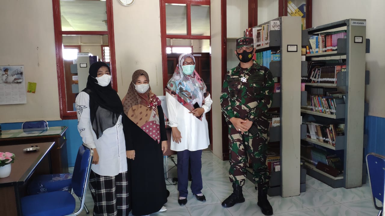 Lakukan Tour Of Duty, Danlanal Simuelue Kunjungi Perpustakaan Kabupaten