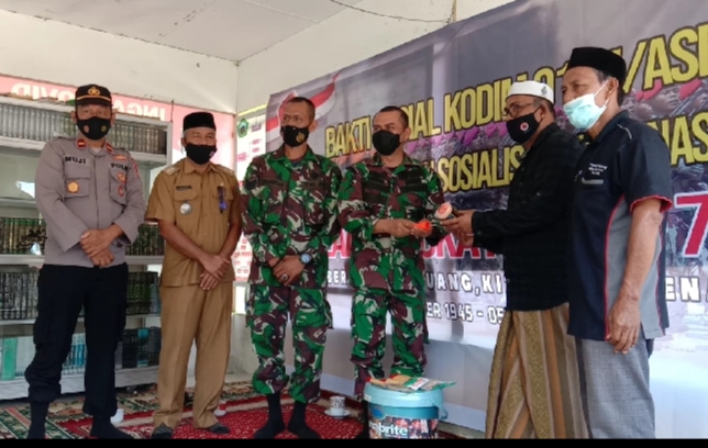 Jelang HUT TNI Ke 76, Dandim Aceh Selatan Sambangi Pesantren Babussa’adah