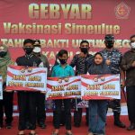Serbuan Vaksinasi Nasional Dan Bhakti Sosial Nusantara AKABRI 2001 Di Kabupaten Simeulue