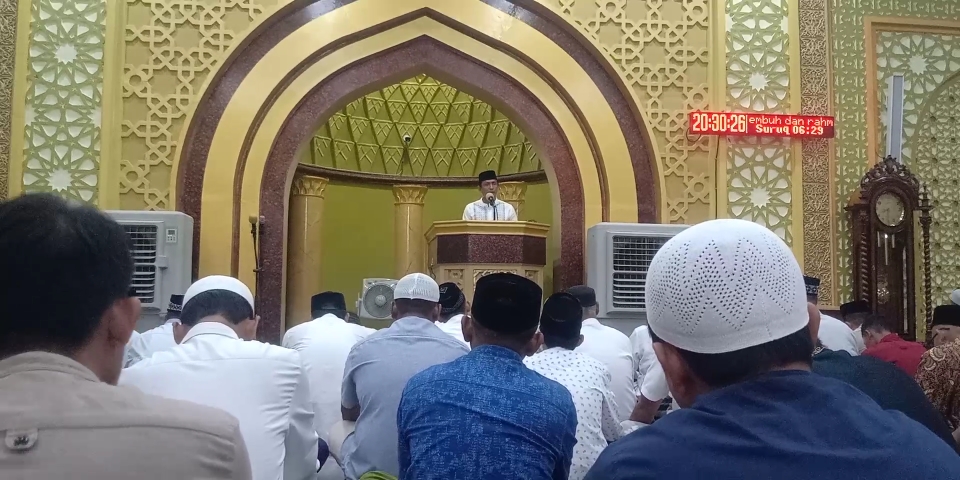 Bupati Tgk. Amran Ajak Masyarakat Meningkatkan Ibadah di Bulan Puasa