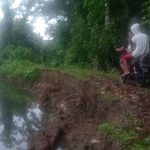 Pemkab Asel Diminta Bangun Tanggul Pengaman Tebing Sungai di Gampong Paya Peulumat