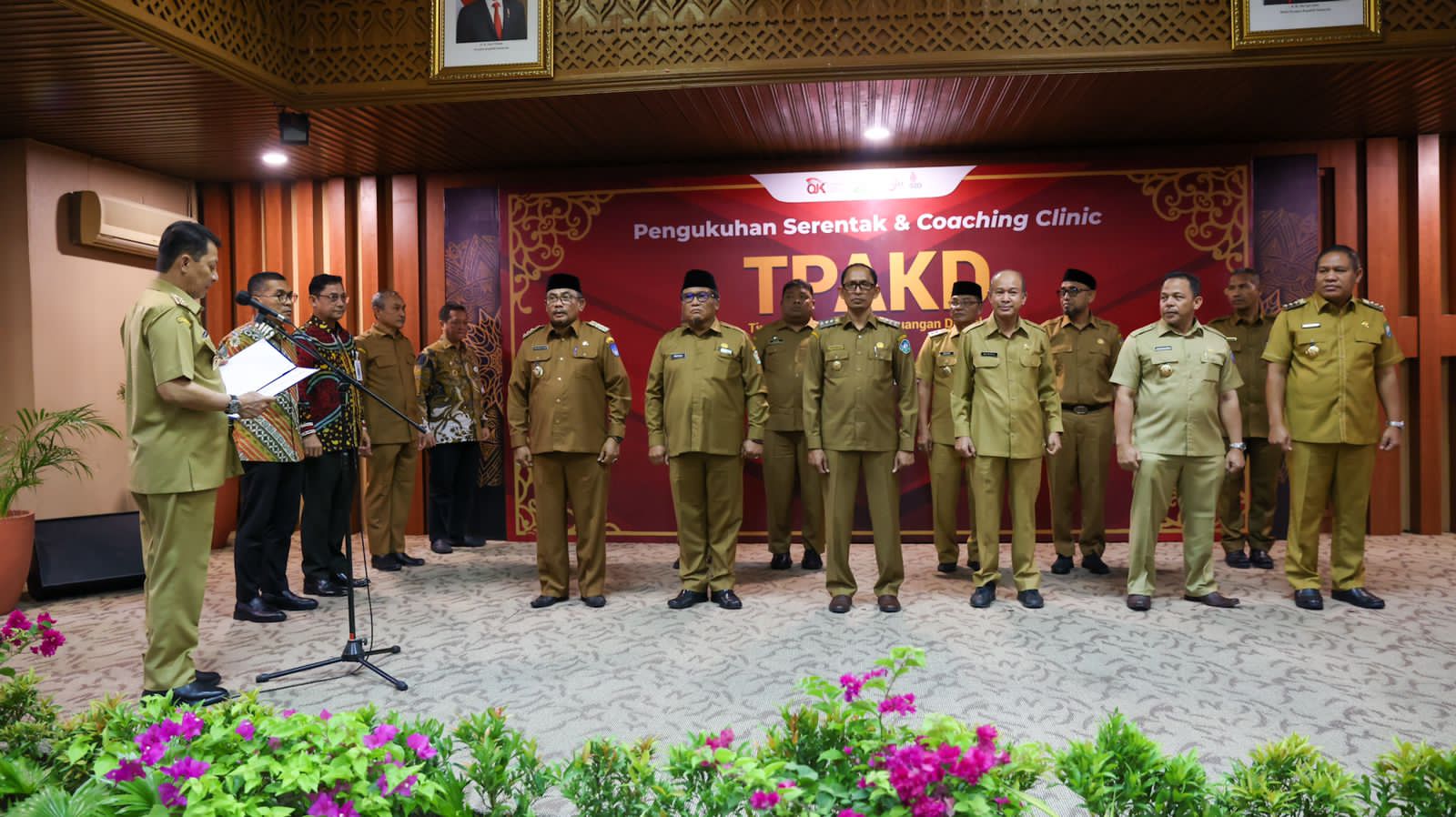 Bupati Tgk. Amran  Hadiri Acara Coaching Clinic di Banda Aceh 