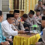 Personil Polres Aceh Selatan Masuk Agama Islam 