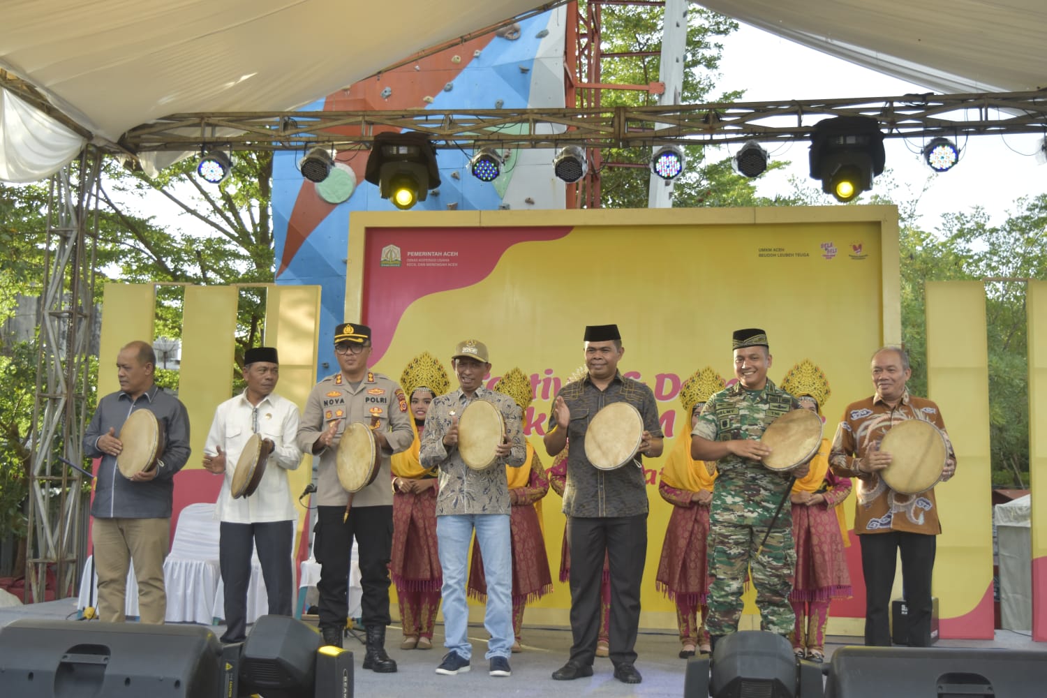 Bupati Tgk. Amran buka Festival dan Demo Produk UMKM Kuliner 