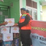 Personil Brimob Kompi 1 Batalyon C Pelopor Salurkan Bantuan Untuk Korban Banjir di Aceh Selatan