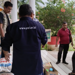 Wartawan Salurkan Bantuan untuk  Korban Banjir di Trumon Tengah