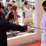 Pertama Kali, Eksekusi Cambuk Berlangsung di Kantor Satpol PP dan WH Aceh Selatan