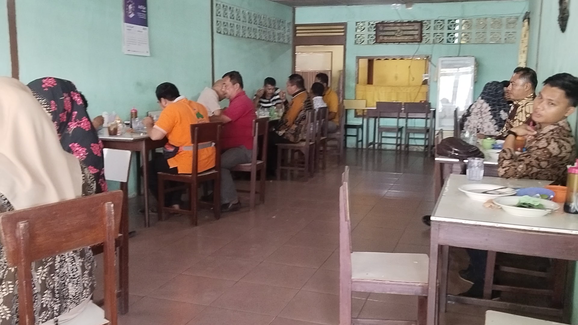 Ketika PJ Bupati Abdya Teringat Makan Mie Kocok di Tapaktuan