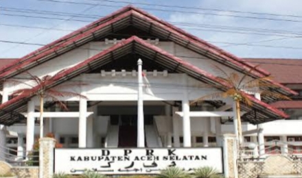 DPRK Aceh Selatan Jadwalkan Pelantikan Lisa Elfirasman Sebagai Wakil Ketua II