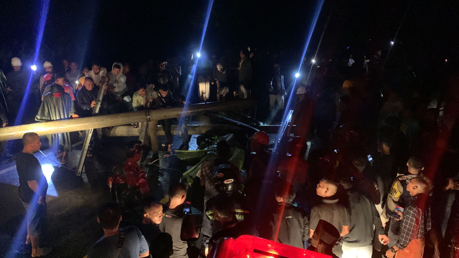 Polisi Berhasil Identifikasi Dua Korban Meninggal Dunia Tertimpa Tiang Listrik di Aceh Selatan