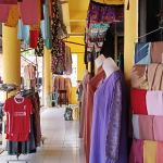 Toko Pakaian di Swalayan Putri Naga Tapaktuan Sepi Pembeli