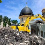 Warga Gampong Lhok Pawoh Gotong Royong Membangun Mesjid