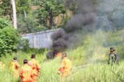 Personil Gabungan Satgas Bencana Alam Berhasil Tangani Karhutla di Lapangan Naga Tapaktuan