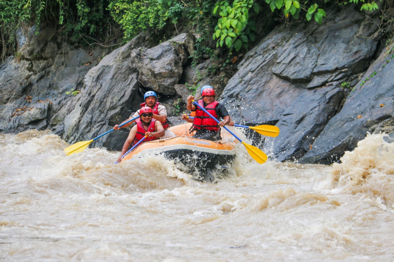 PJ Bupati Agara Pimpin Rapat Arung Jeram PON XXI 2024 : Ketua FAJI : Pelaksanaan Venue Arung Jeram Di Agara Harga Mati