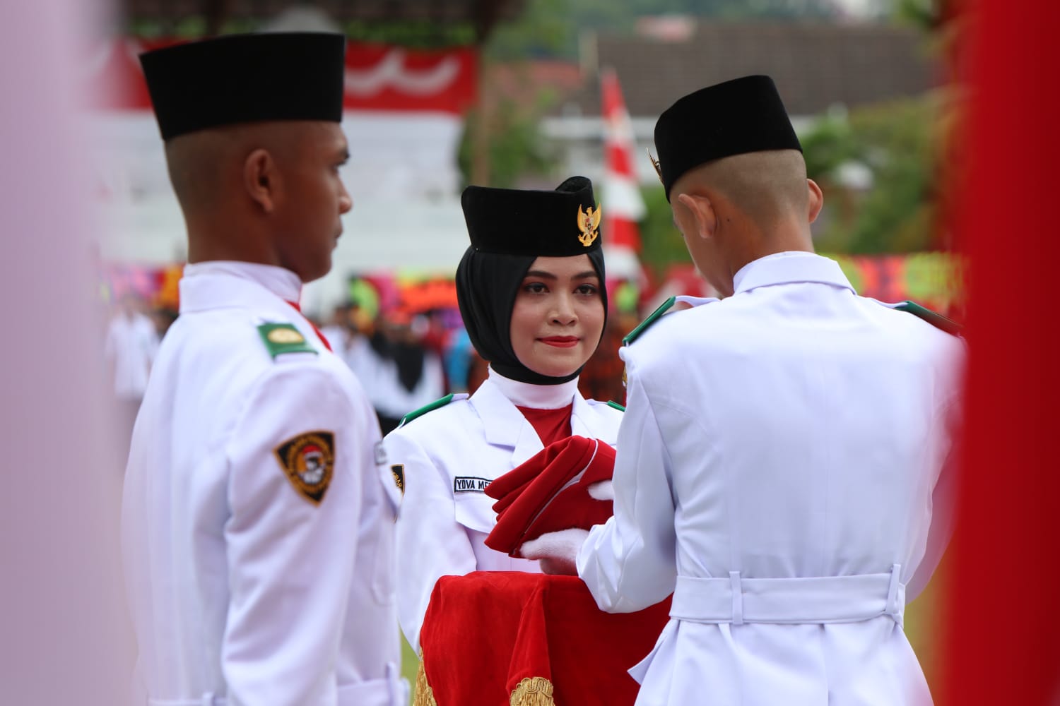 Upacara Peringatan HUT RI ke 78 di Lapangan Naga Tapaktuan Berlangsung Khidmat dan Lancar
