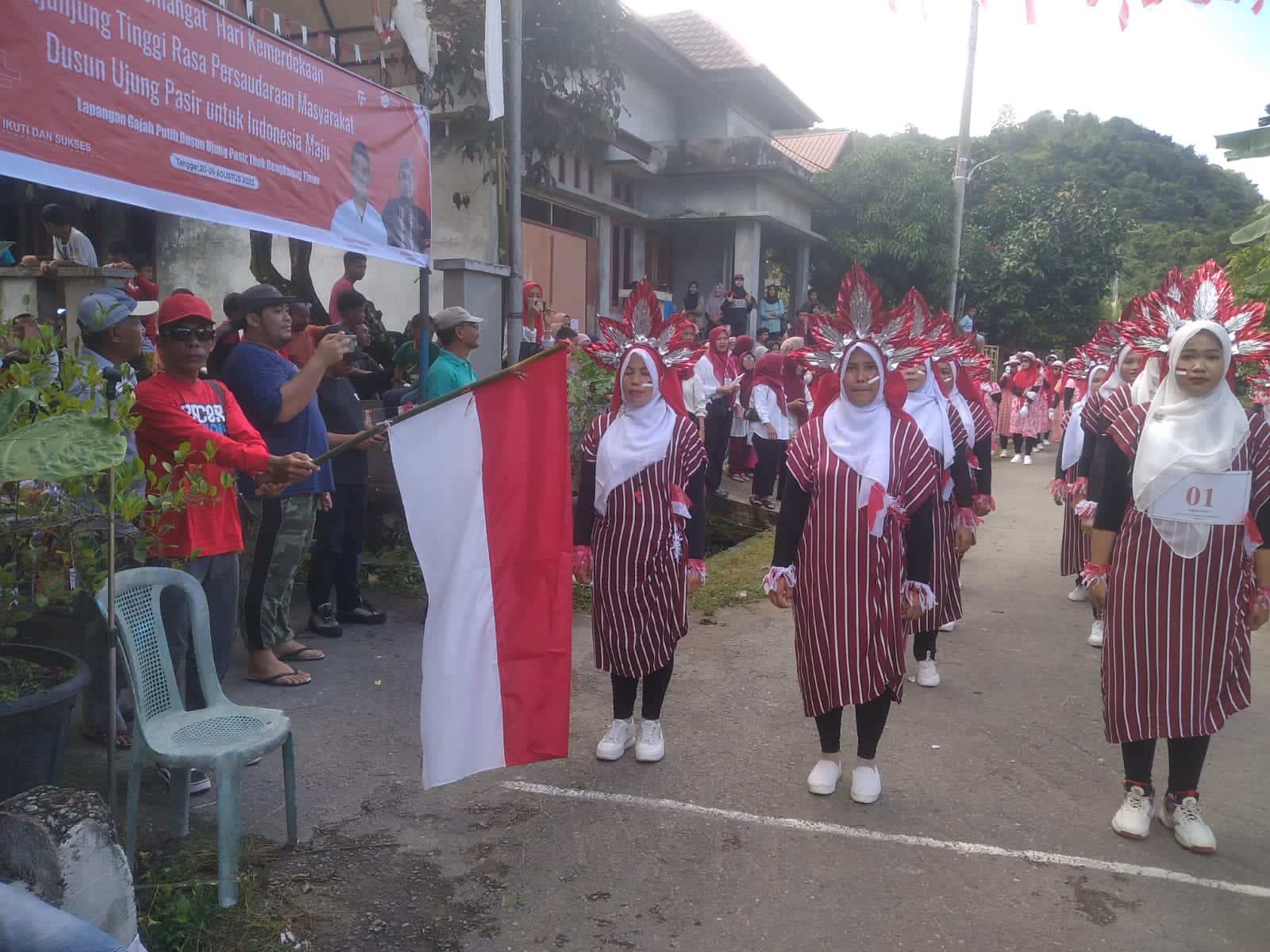 Dusun Ujung Pasir, Tapaktuan Adakan Lomba Gerak Jalan Dalam Rangka HUT RI ke 78