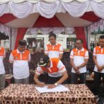 Bupati Aceh Selatan Buka Turnamen Bola Kaki Bupati Cup Sekaligus Resmikan Stadion Ludung Meukong