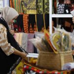Sambangi Stand Dekranasda Aceh di Inacraft 2023, Ketua DWP Aceh Harap Produk Tanah Rencong Mampu Dongkrat Perekonomian