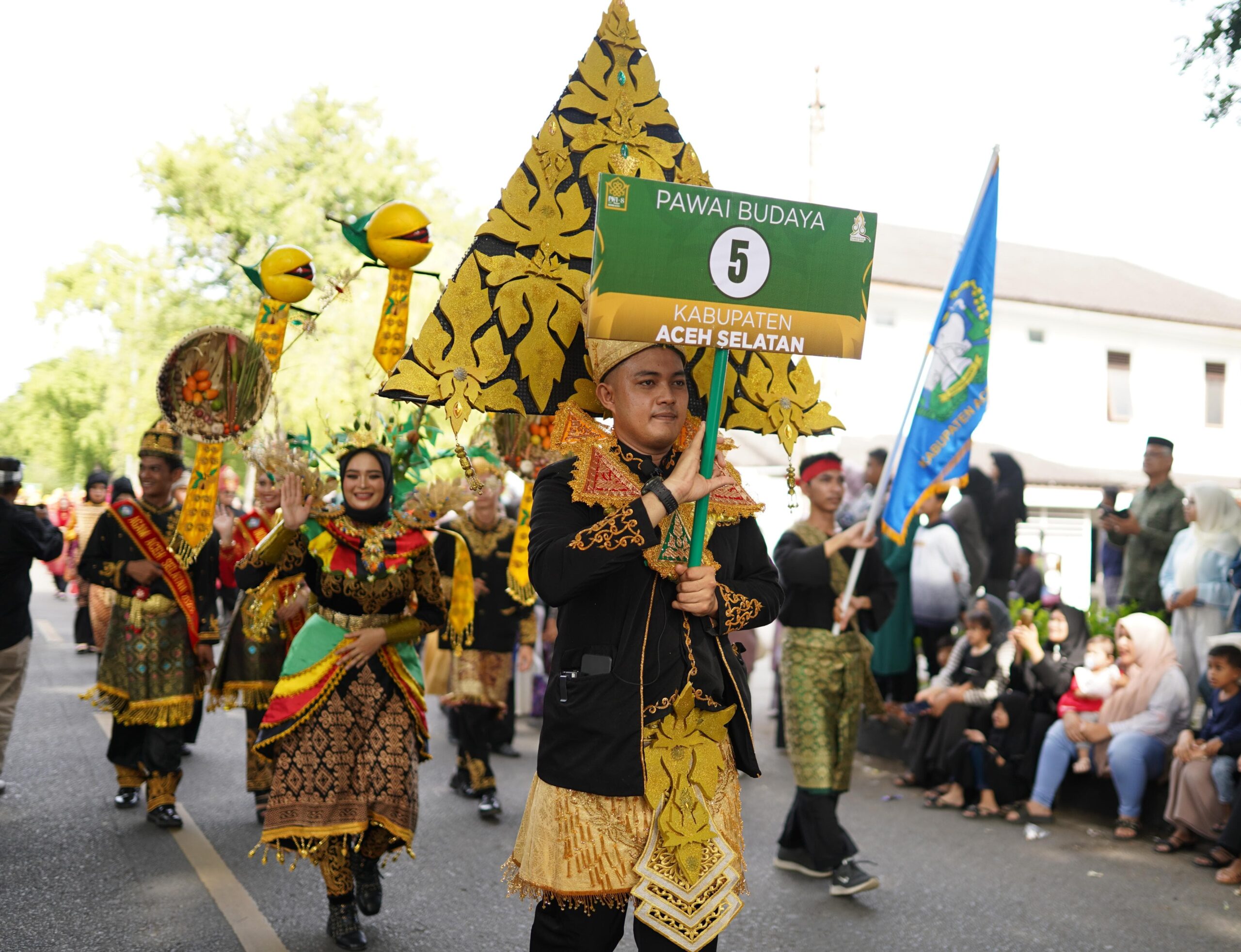Inilah Daftar Pemenang Lomba Pawai Dan Perahu Hias Pada PKA ke 8 di Banda Aceh