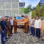 Group Silaturrahmi Masyarakat Aceh Selatan Serahkan Bantuan Untuk Korban Banjir Trumon Tengah