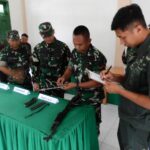 Satu Pucuk AK 47, Dua Granat Standar Dan 12 Munisi Sisa Konflik diserahkan Ke Kodim 0117/Aceh Tamiang