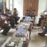 Pj Bupati Aceh Selatan Beserta Unsur Forkopimda Aceh Selatan Duduk Santai Bersama Awak Media