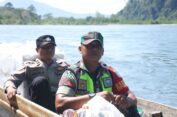 Suka-duka TNI-Polri di Aceh Selatan Lewati Sungai Kawal Logistik Pemilu, Sempat Trouble dan Ganti Perahu