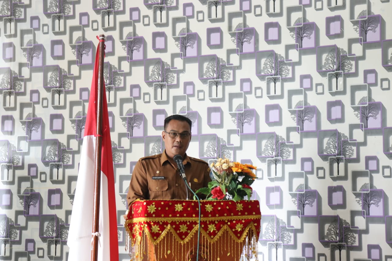 Pj. Sekda Aceh Selatan Membuka  Acara Sosialisasi Pengelolaan Sampah Dalam Mendukung Program Adipura Pada Rangkaian HPSN Aceh Tahun 2024