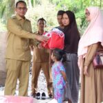 Beri Bantuan Masa Panik Kebakaran Kluet Tengah, Pj. Bupati Aceh Selatan, Cut Syazalisma S.STP, Kunjungi Lokasi Kebakaran