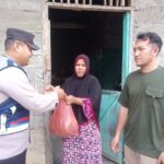 Bulan Suci Ramadhan, Polsek Kluet Utara Salurkan Paket Sembako Kepada Warga