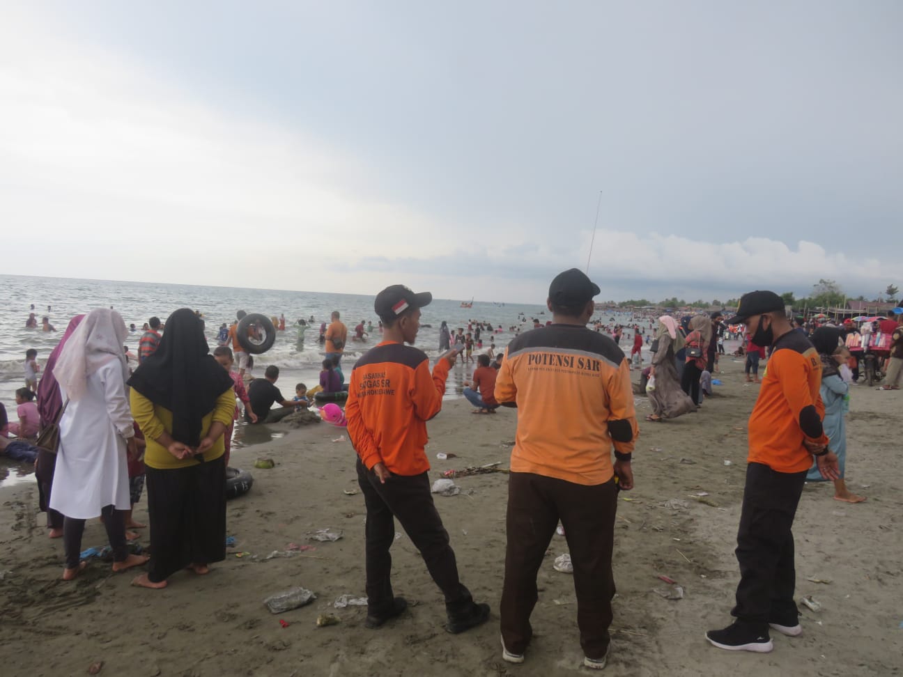 Libur Hari Raya Idul Fitri, Satgas SAR Kota Lhokseumawe Siagakan Puluhan Personil Lokasi Wisata