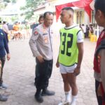 Perjuangan Ayat Suci Mengikuti Tes Tamtama Polri Memakai Sepatu Koyak