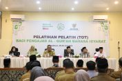 Pj Bupati Aceh Selatan Cut Syazalisma, S.STP. Membuka Pelatihan Pelatih Training of Trainer (TOT) Bagi Pengajar Al-Quran Bahasa Isyarat