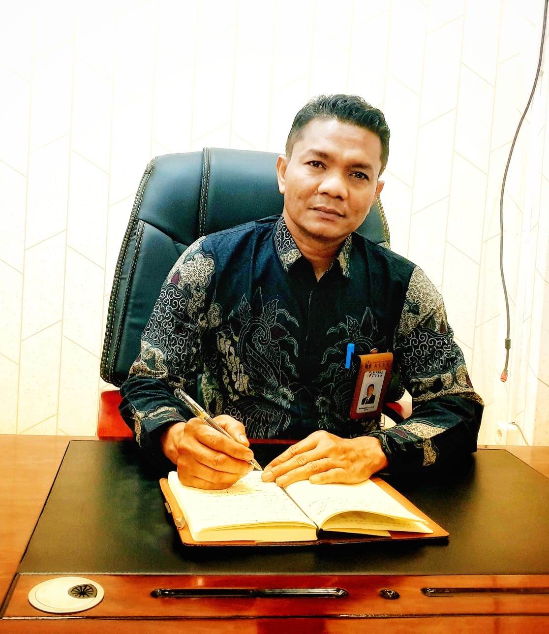 Bupati Aceh Selatan dan Bener Meriah Tandatangani Naskah Perjanjian Hibah Daerah (NPHD) Panwaslih