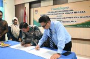 Kejari dan KIP Aceh Selatan Tandatangani MOU Penanganan Perdata Dan Tata Usaha Negara