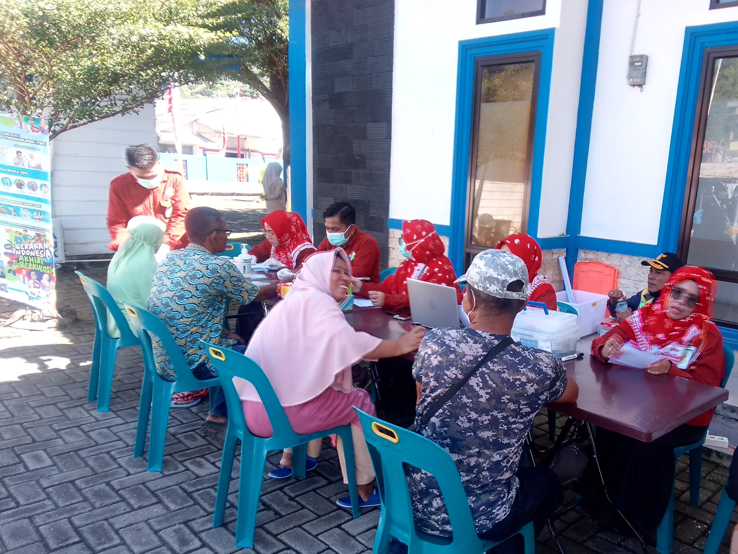 KPLP Tapaktuan Bekerjasama Dengan Balai Kekarantinaan Kesehatan Kelas I Banda Aceh Selenggarakan Pemeriksaan Kesehatan
