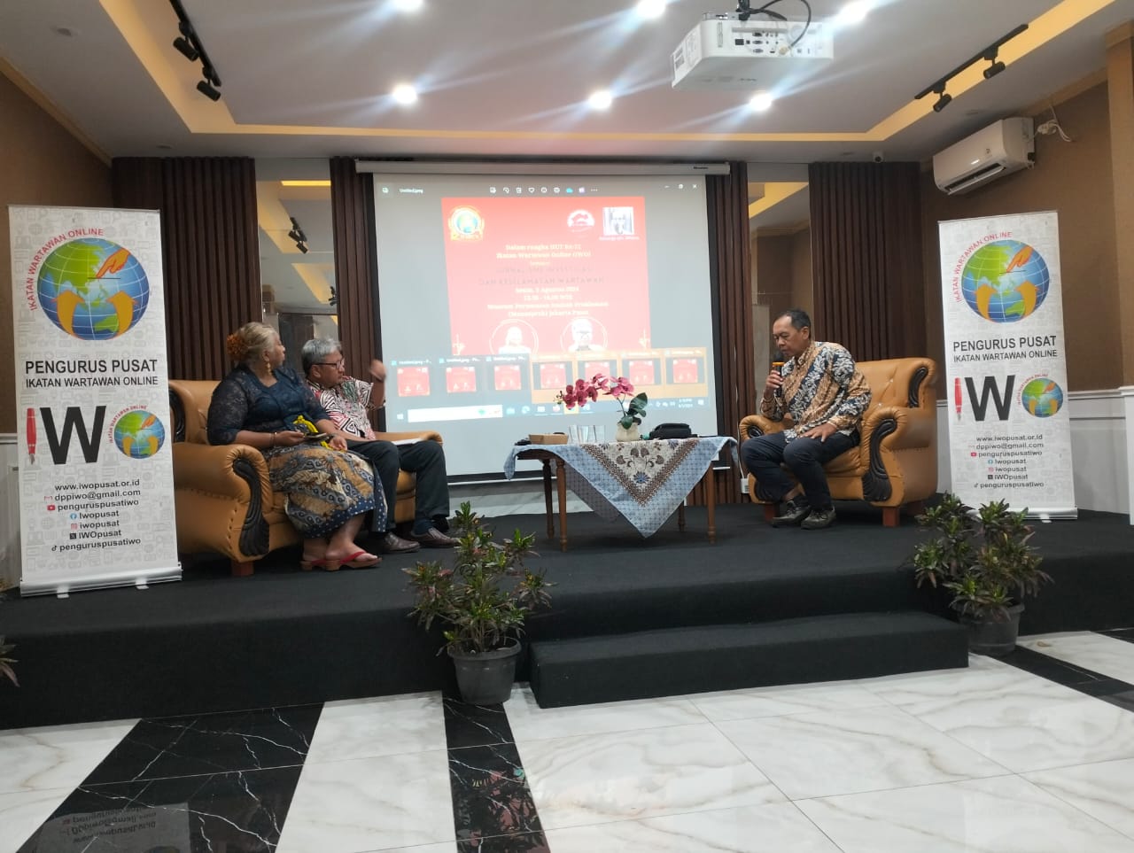 Seminar Nasional IWO, Rekomendasikan Dewan Pers Perkuat Kapasitas Perlindungan Wartawan