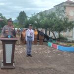 Jadi Pembina Upacara Bendera Hari Senin di SMAN Kapolsek Pasieraja Sampaikan Pesan Kamtibmas.