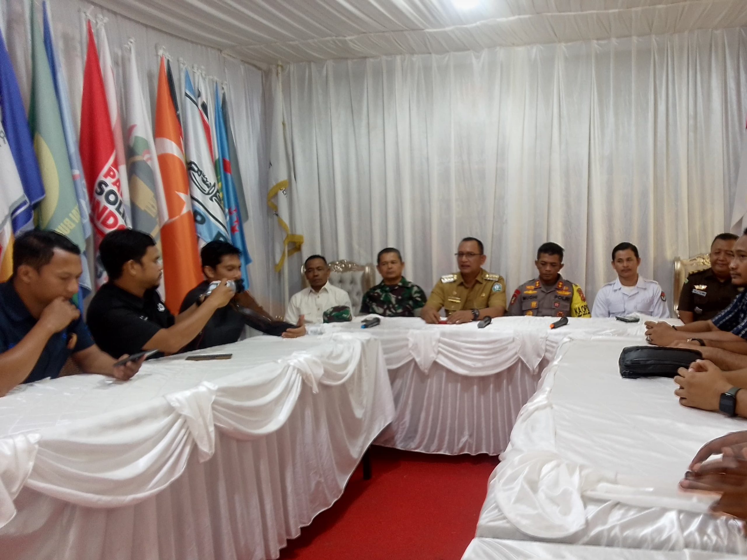 PJ. Bupati Aceh Selatan Mengajak Seluruh Komponen Masyarakat  Untuk Mensukseskan Pilkada Serentak Tahun 2024